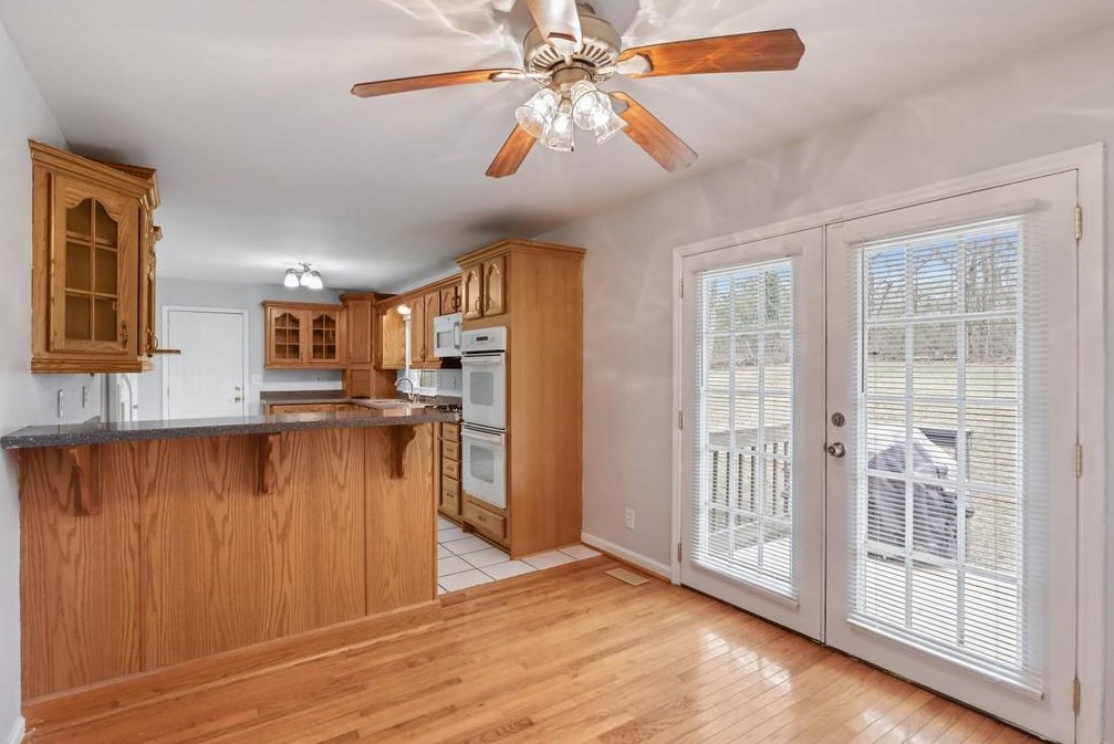 2248 Greenway Dr, Decatur GA  30035-2761 exterior