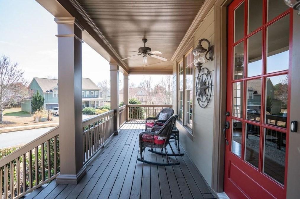 6331 Hickory Branch Dr, Hoschton, GA 30548-4129