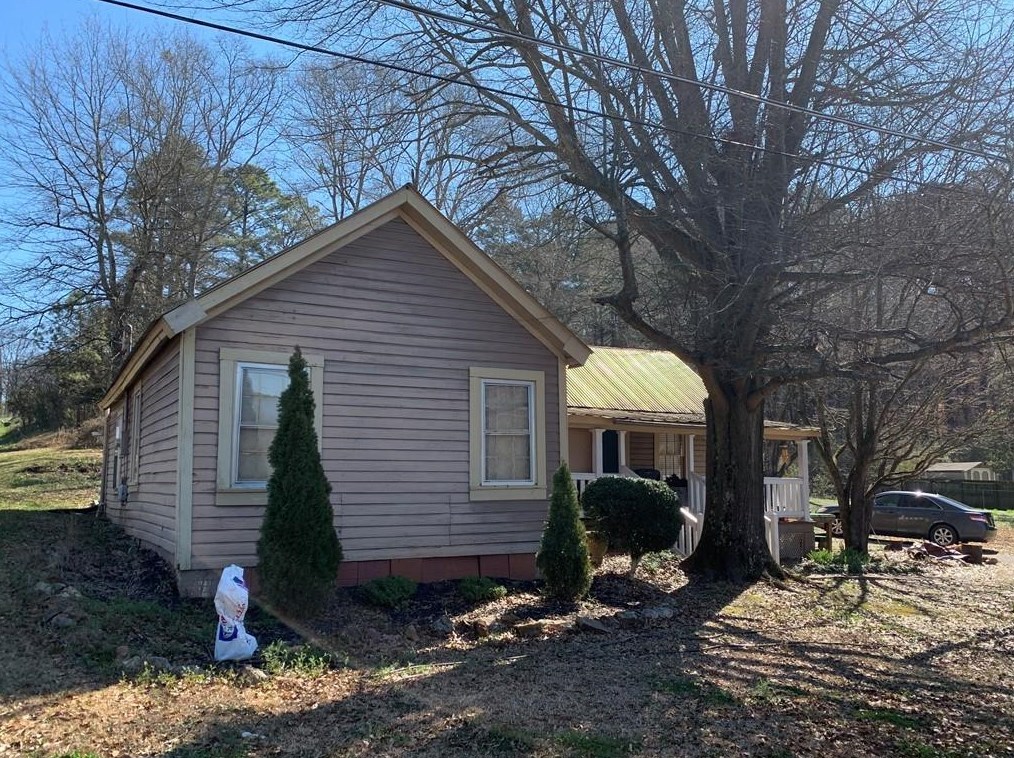 65 6th St, Emerson, GA 30137-2215