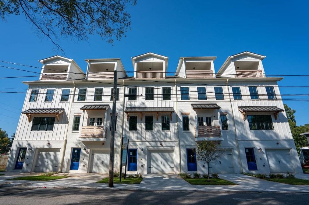 1196 Wylie St, Atlanta, GA 30317-1354