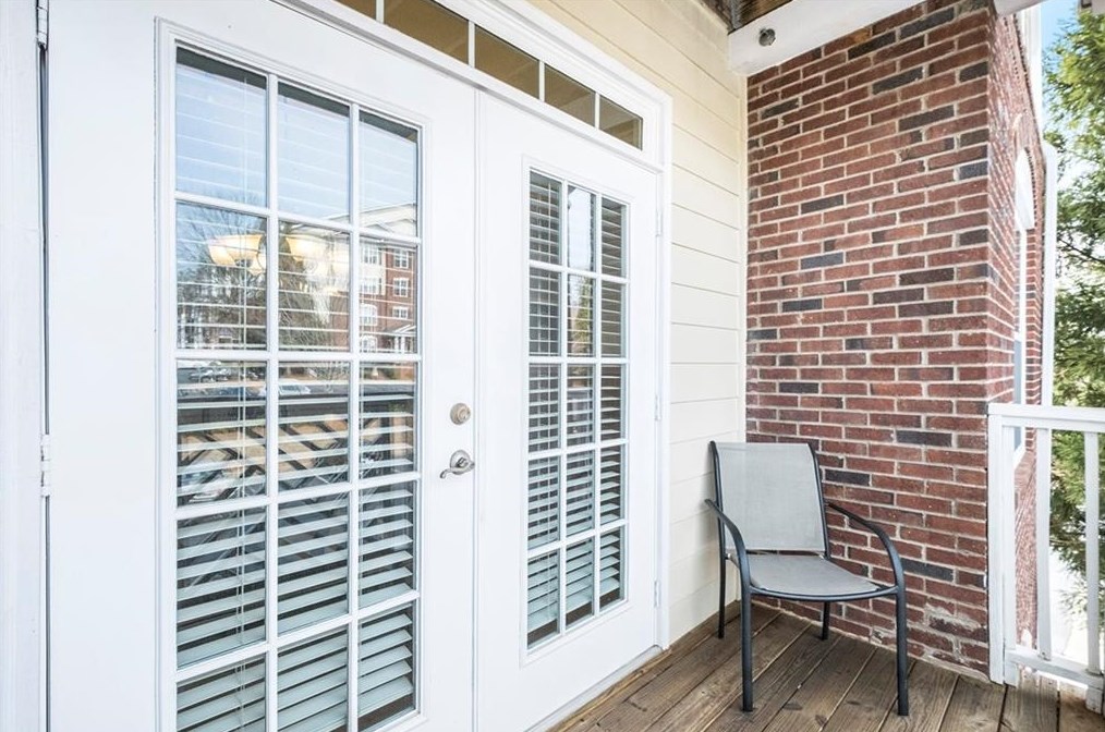 1965 Nocturne Dr, Alpharetta GA 30009-7618 exterior