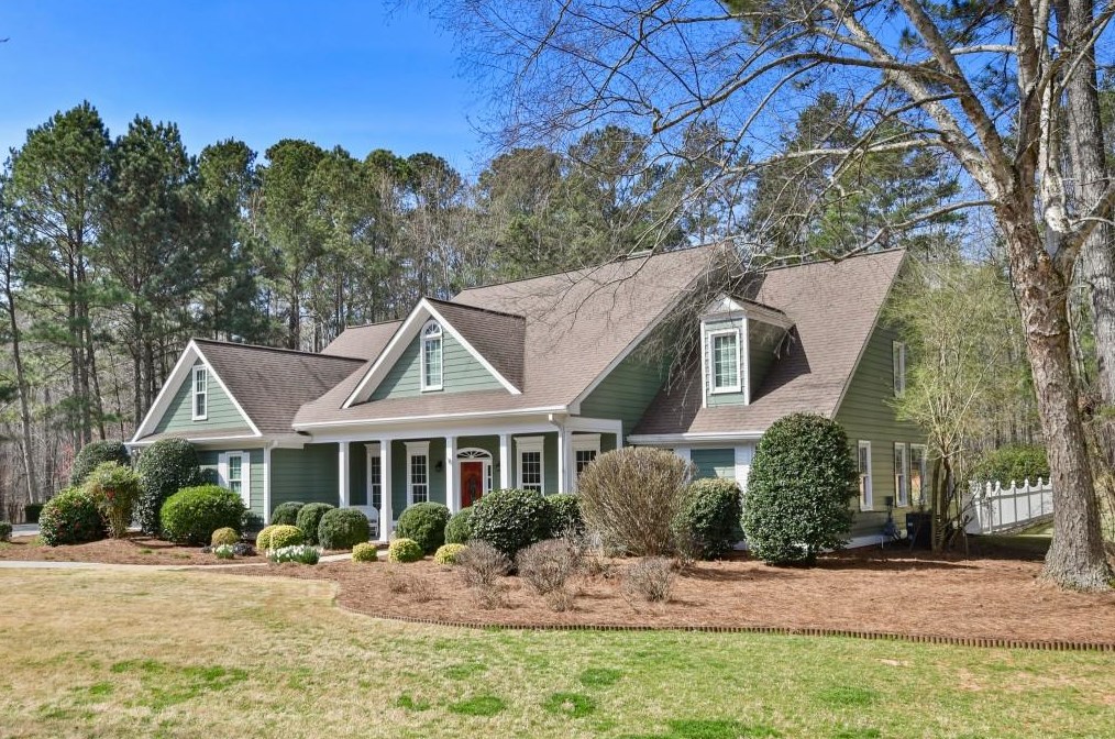225 Thompson Springs Dr, Alpharetta, GA 30004-6945