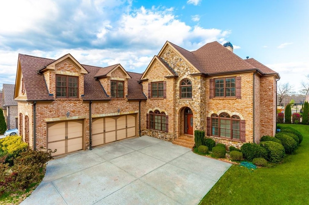 1069 Woodtrace, Auburn, GA 30011