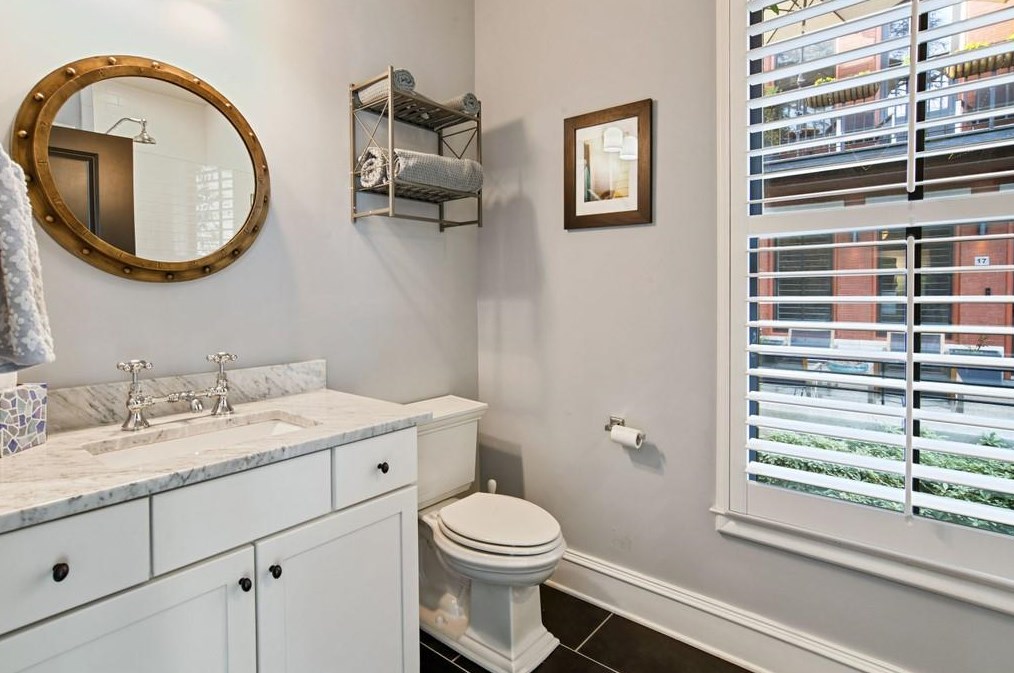 432 Howard Ave, Decatur GA  30030-1998 exterior