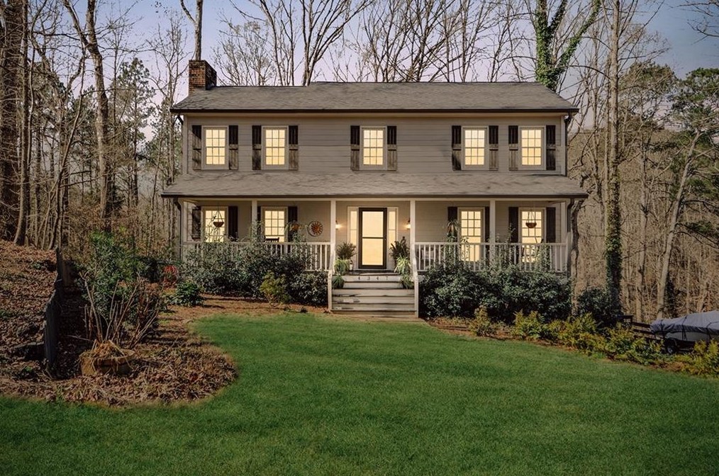 4347 Fawn Ln, Smyrna, GA 30082-3952
