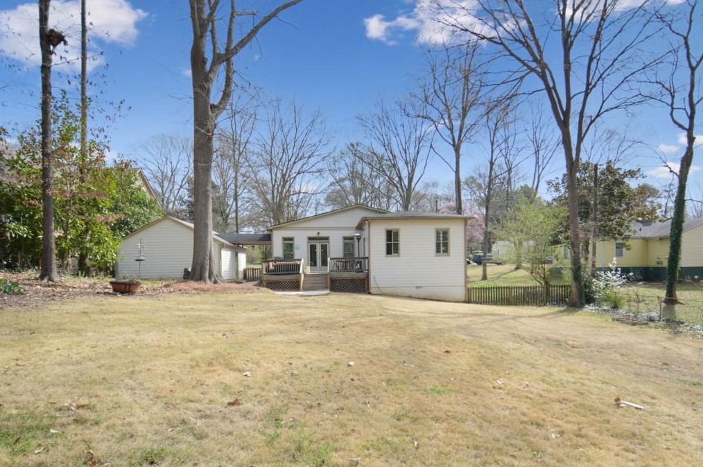 3166 Dunn St, Smyrna GA  30080-4470 exterior