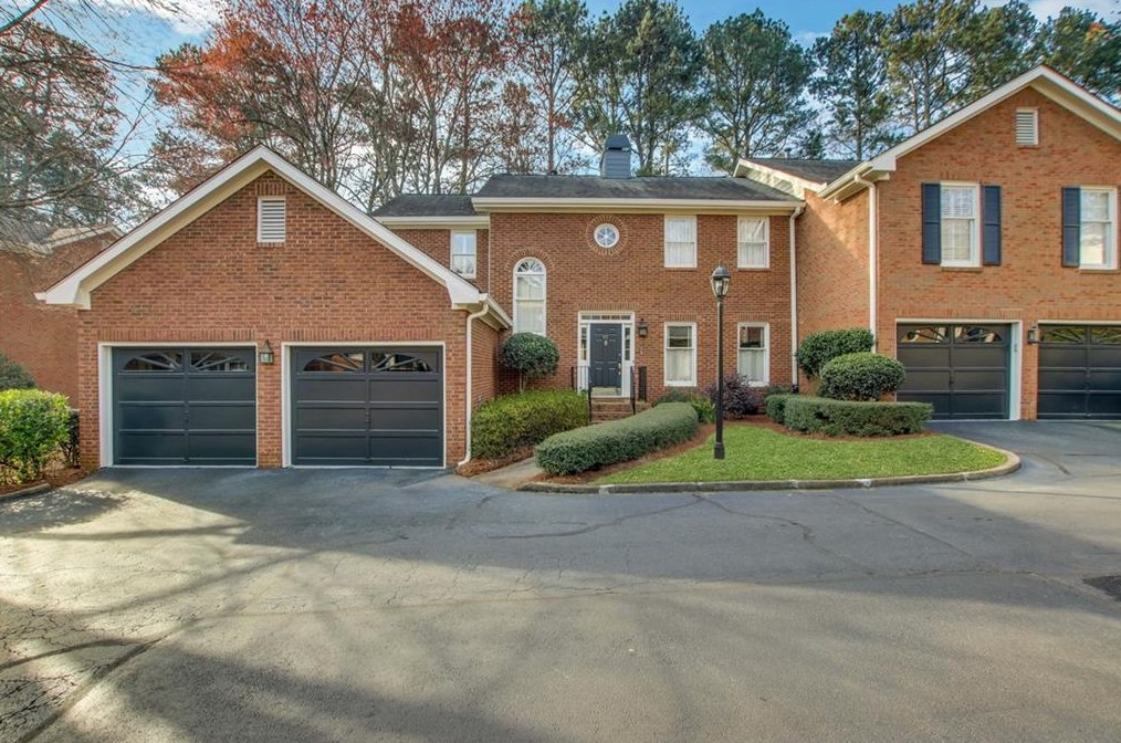 37 Pointe Ter, Atlanta, GA 30339-5783
