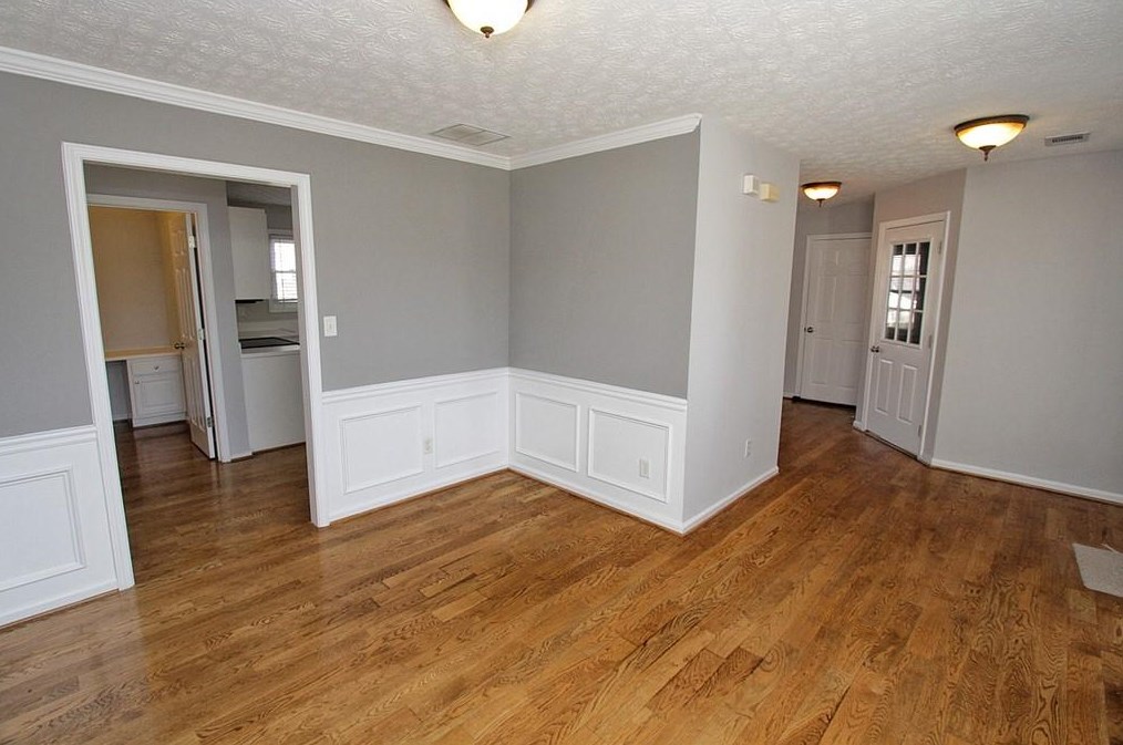 1616 Amhearst Oaks Ct, Lawrenceville GA  30043-4762 exterior