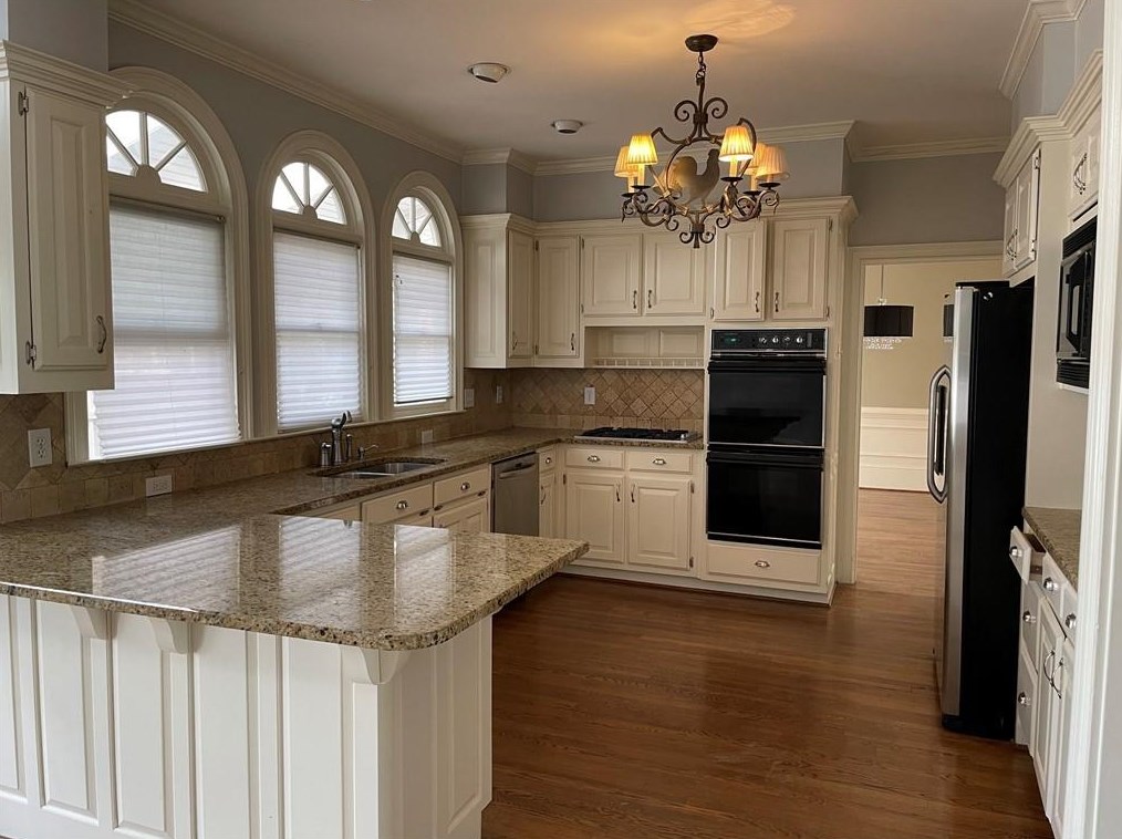 585 Vinington Ct, Atlanta GA 30350-5710 exterior