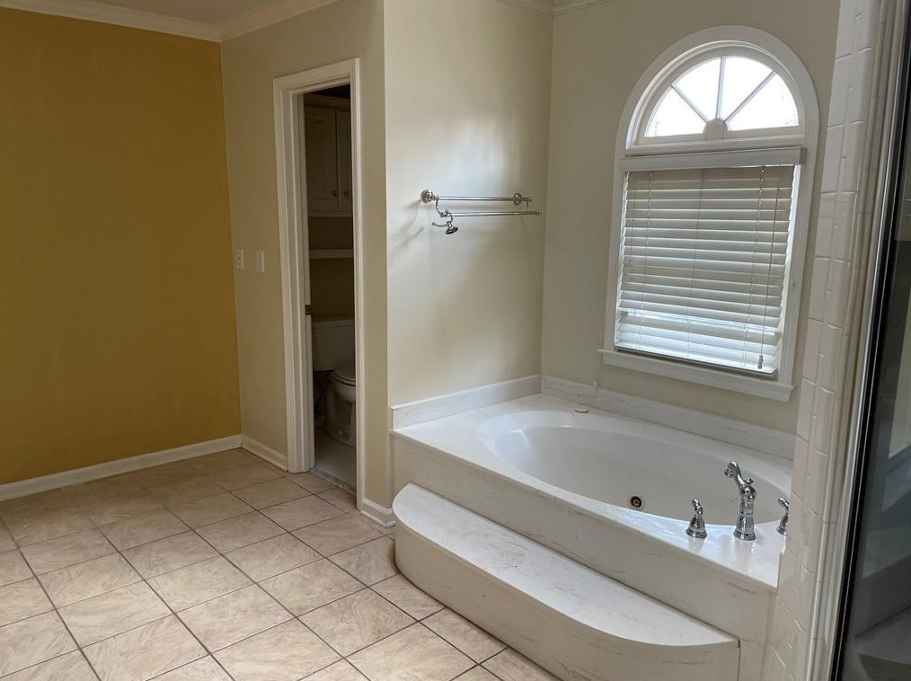 585 Vinington Ct, Atlanta GA 30350-5710 exterior