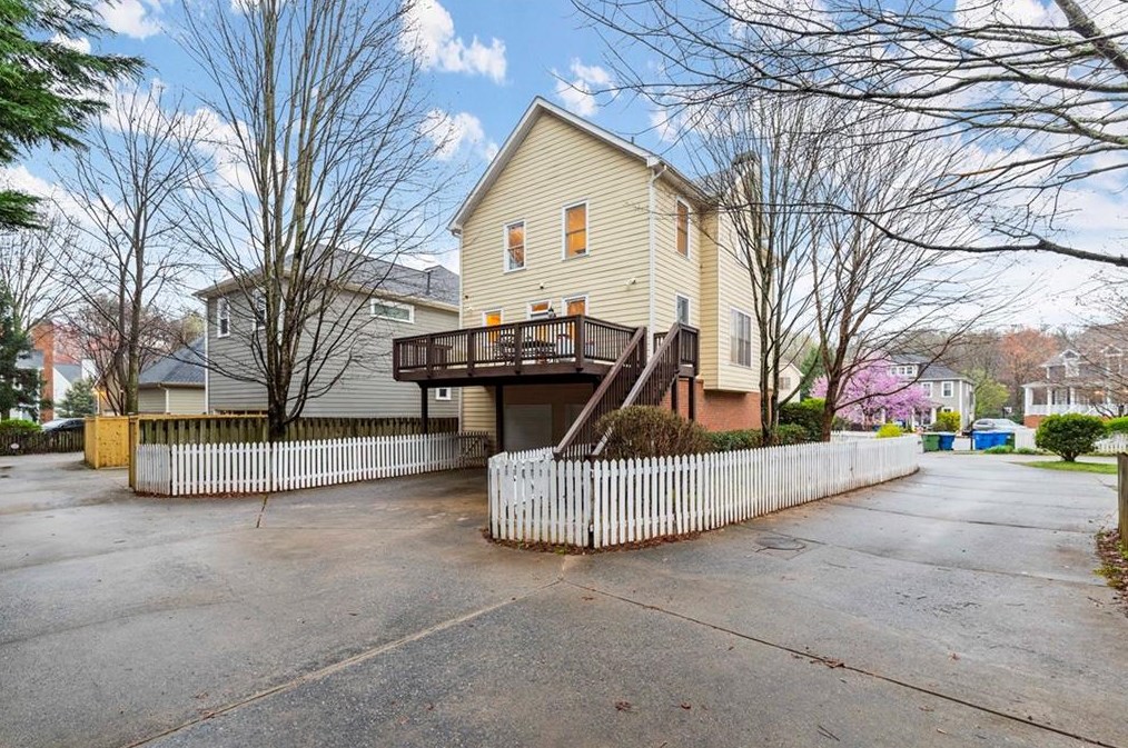 2163 Whittier Pl, Atlanta GA  30318-1954 exterior
