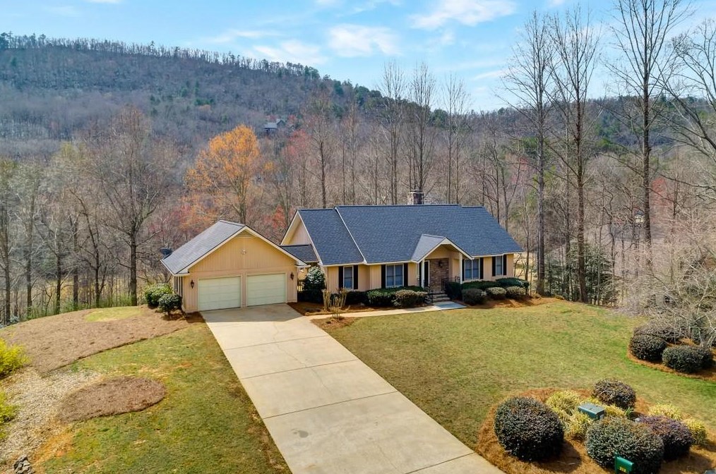 212 Orchard Court, Clarkesville, GA 30523