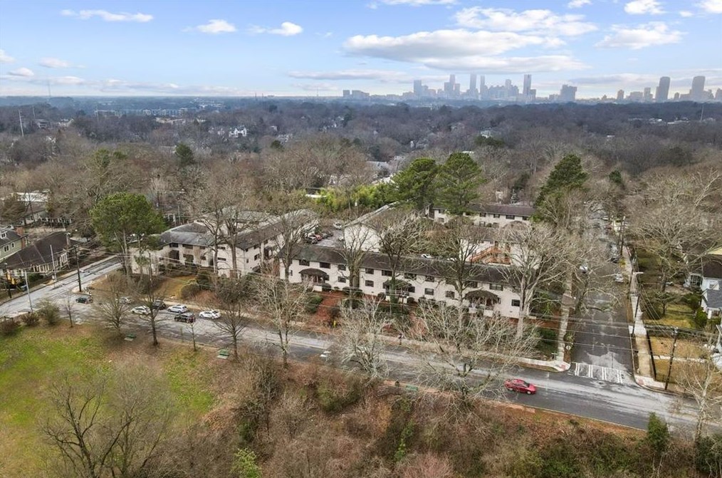 410 Candler Park Dr Ne #c3, Atlanta, GA 30307