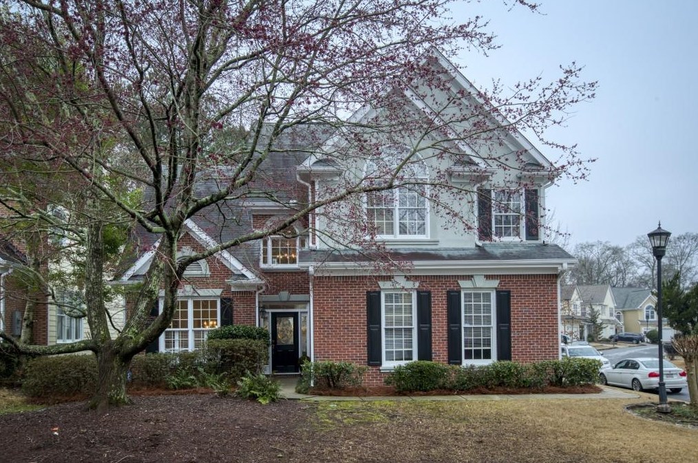 2226 Wayside Dr, Atlanta, GA 30319-5717