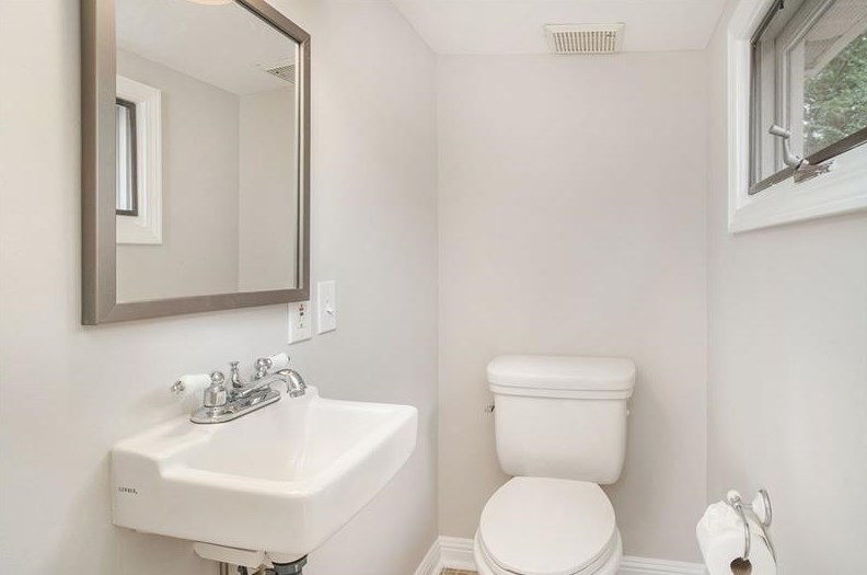 115 Pate St, Decatur GA  30030-1913 exterior