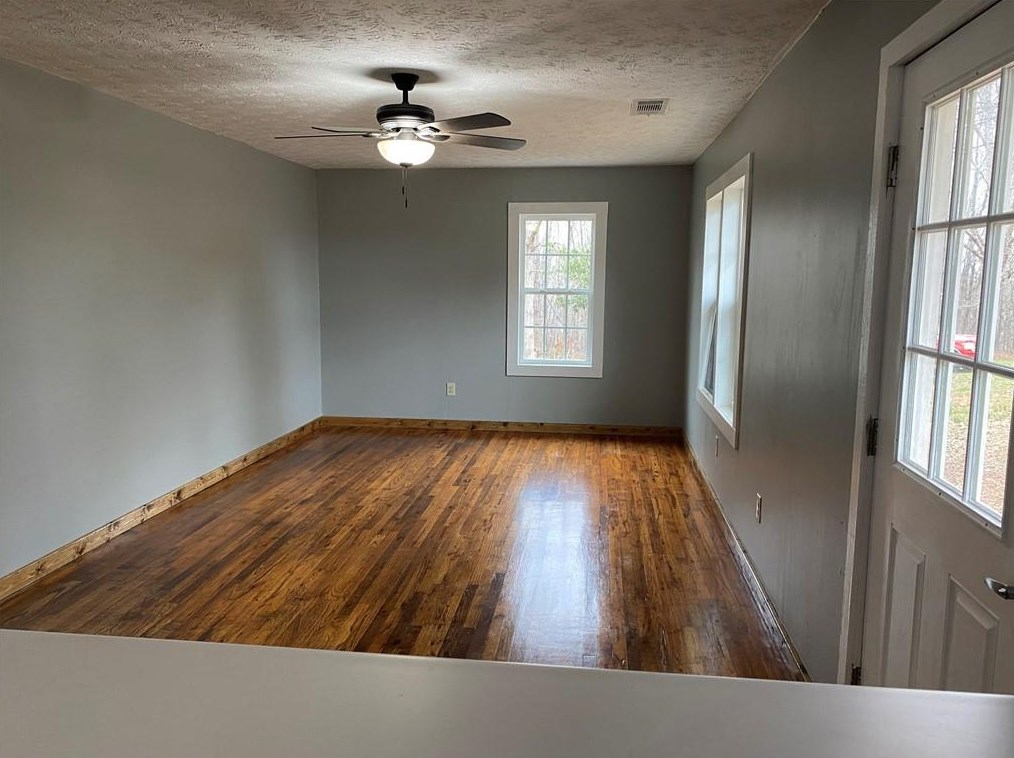 2629 Carl Dr, Gainesville, GA 30506