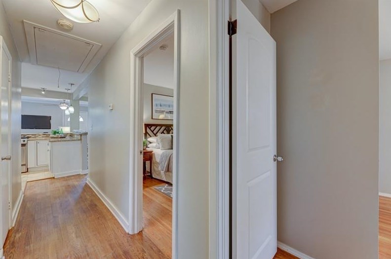 2316 Poplar Springs Dr, Atlanta GA  30319-3942 exterior