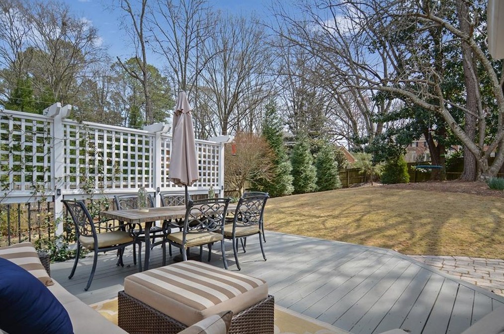 5387 Redfield Rd, Atlanta GA 30338-3723 exterior