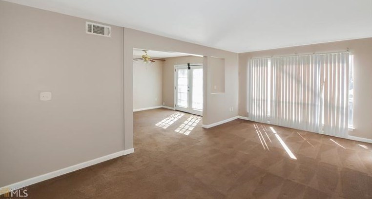 1047 Mariners Ct, Stone Mountain, GA 30083-2671