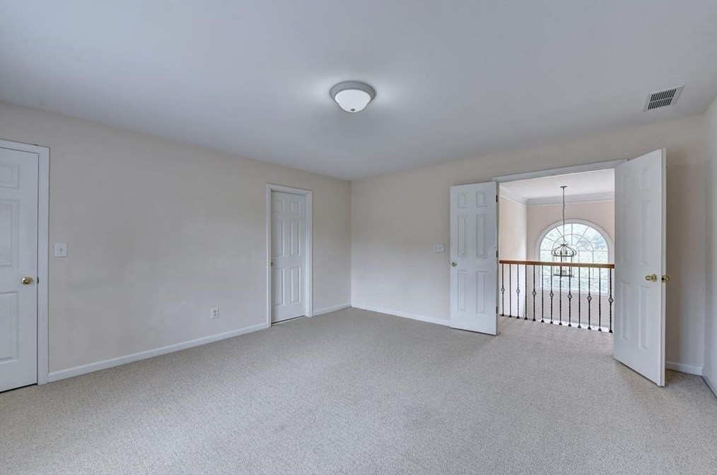 12512 Huntington Trce Ln, Alpharetta GA 30005-7504 exterior