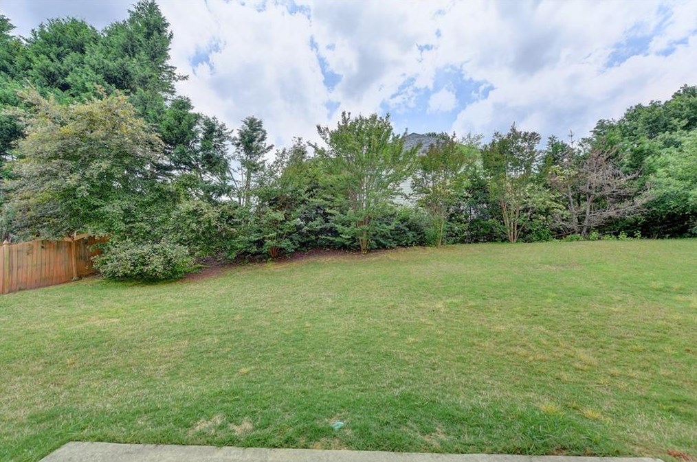 12512 Huntington Trce Ln, Alpharetta GA 30005-7504 exterior