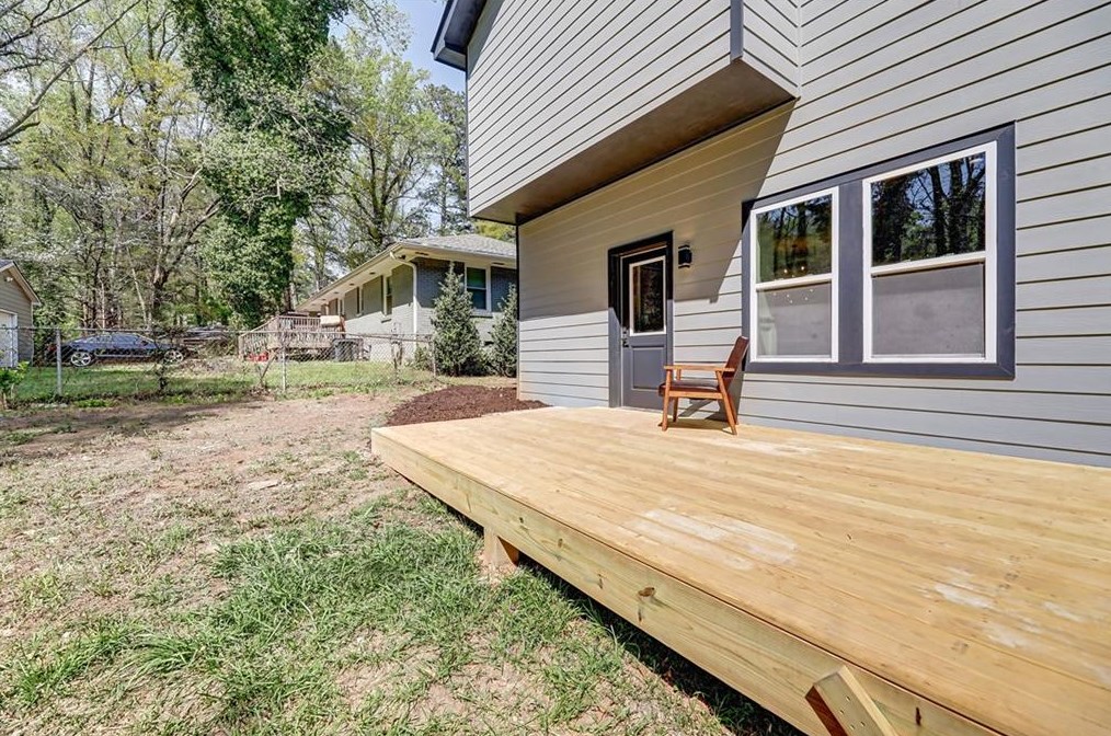 2039 Glendale Dr, Decatur GA  30032-5807 exterior