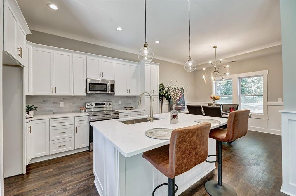 2039 Glendale Dr, Decatur GA  30032-5807 exterior