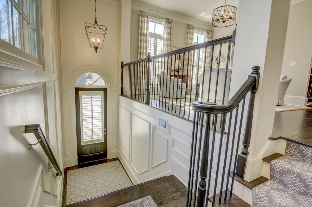 9040 Riverbend Mnr, Alpharetta, GA 30022-1813