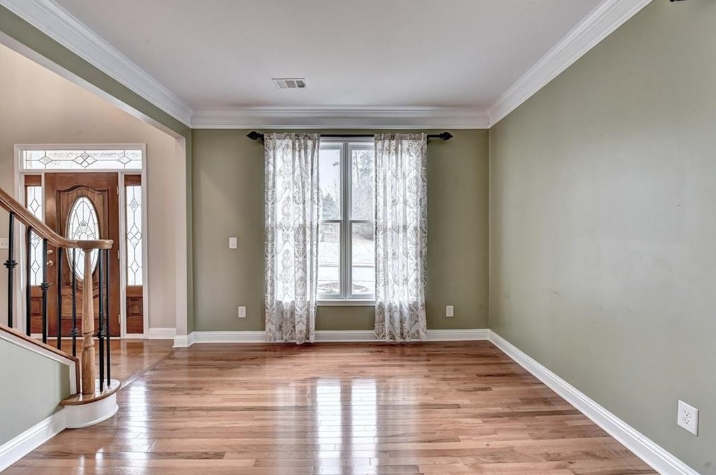 1630 Heatherglade Ln, Lawrenceville GA 30045-9757 exterior