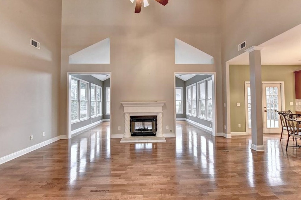 1630 Heatherglade Ln, Lawrenceville GA 30045-9757 exterior