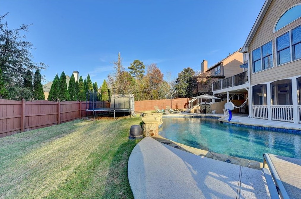 1630 Heatherglade Ln, Lawrenceville GA 30045-9757 exterior