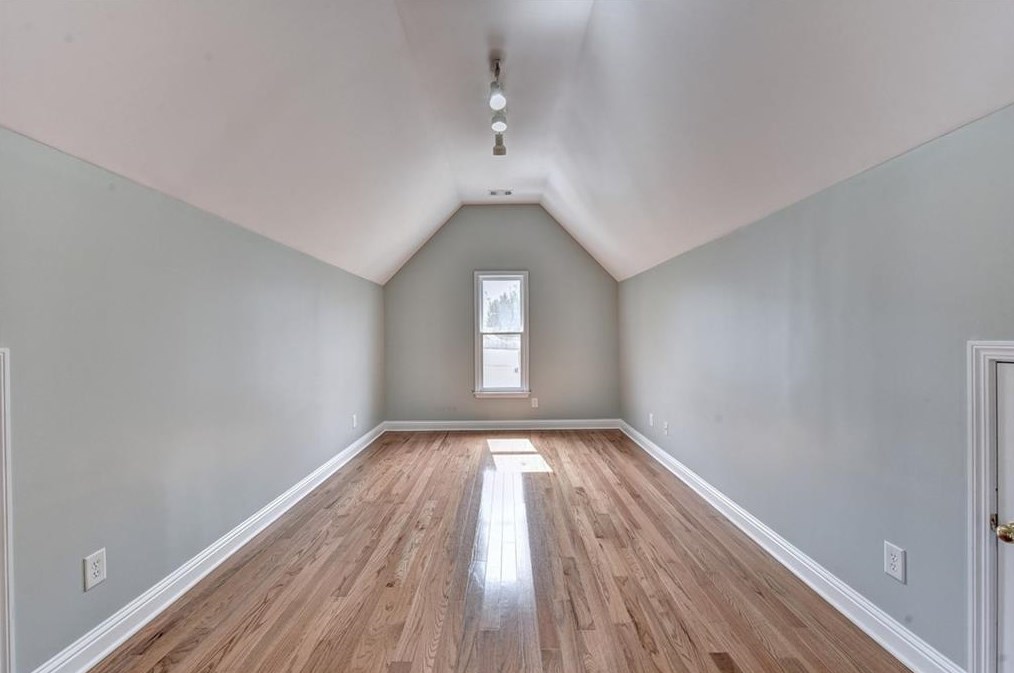 1630 Heatherglade Ln, Lawrenceville GA 30045-9757 exterior