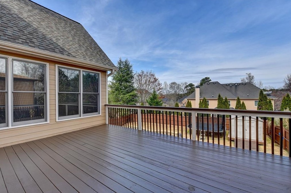 1630 Heatherglade Ln, Lawrenceville GA 30045-9757 exterior