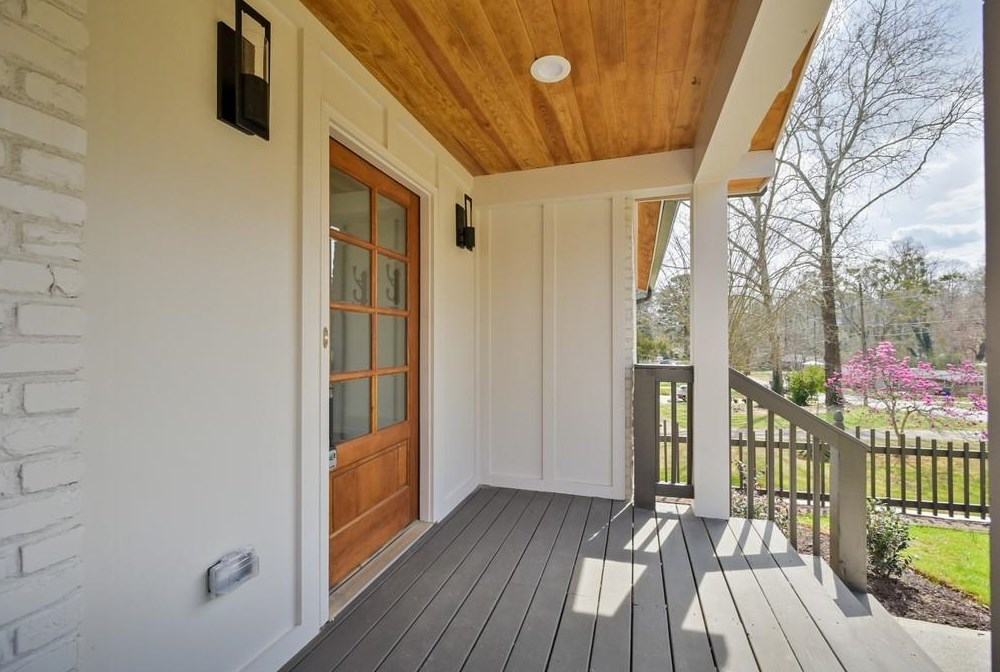 3242 Highland Dr, Smyrna GA  30080-3736 exterior