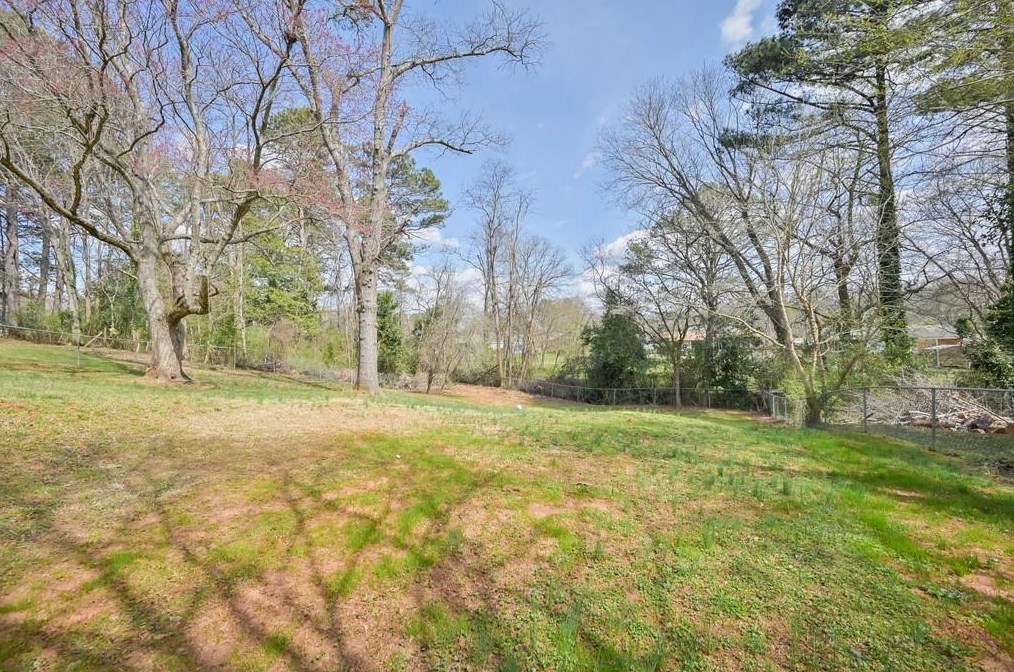 3242 Highland Dr, Smyrna GA  30080-3736 exterior