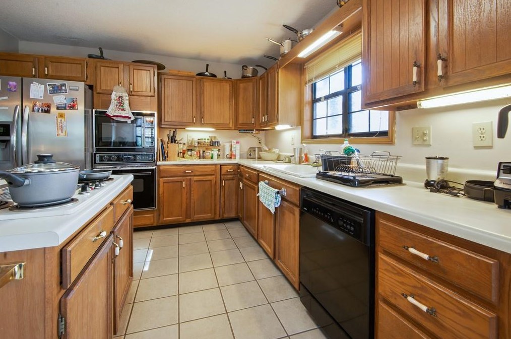 4060 Gann Rd, Smyrna GA 30082-3808 exterior