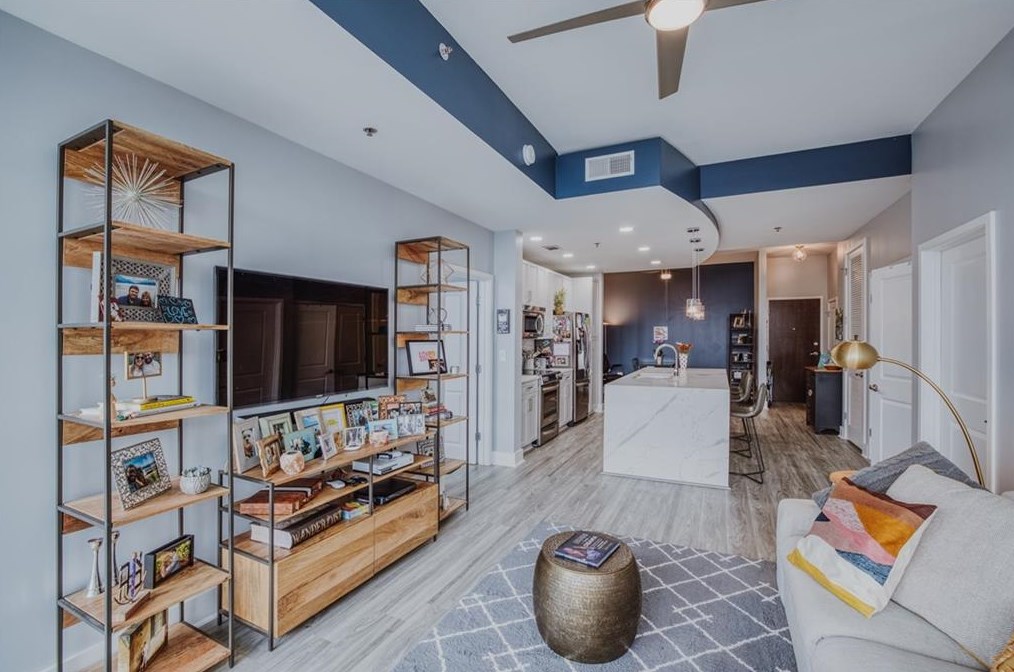 855 Peachtree St, Atlanta GA  30308-1218 exterior