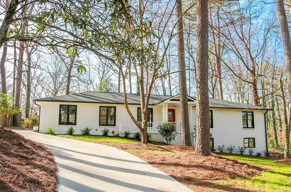 1604 Springbrook Dr, Decatur, GA 30033-1830