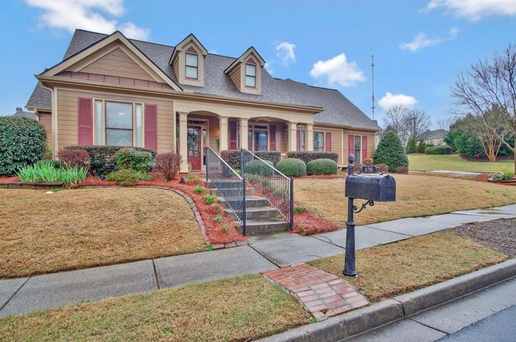 136 Chestnut Chase, Hoschton, GA 30548-2039