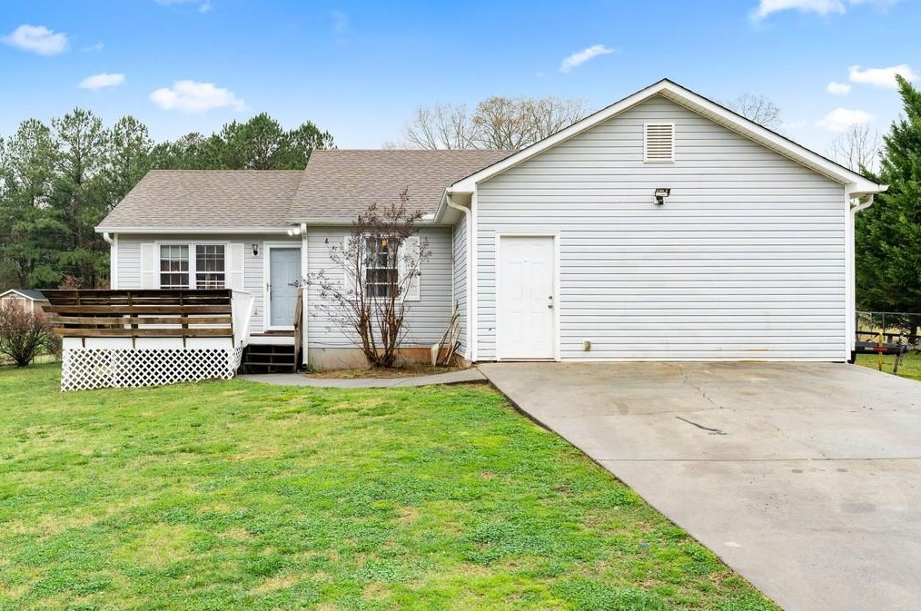 17 Autumn Ridge Dr, Euharlee, GA 30145-2843
