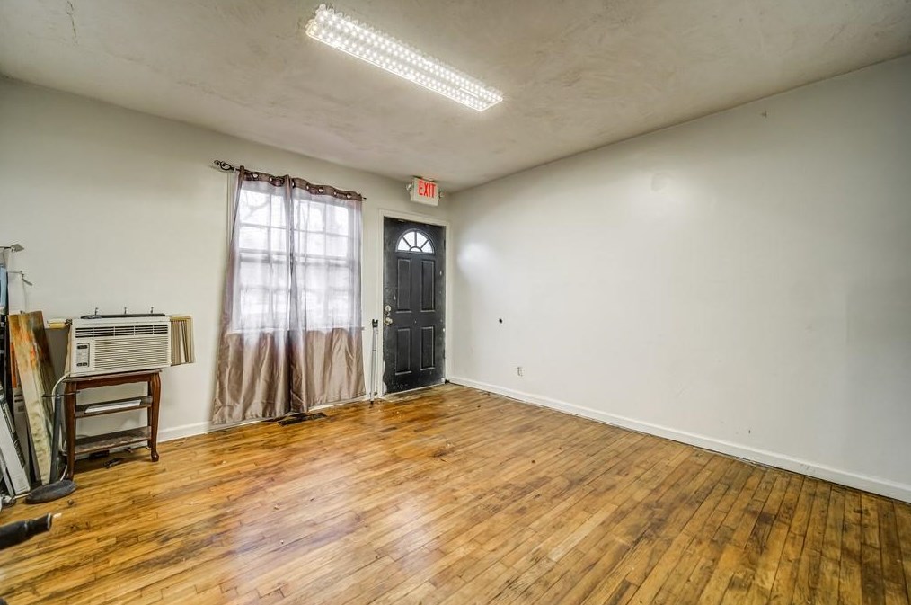 3312 Glenwood Rd, Decatur GA  30032-4274 exterior