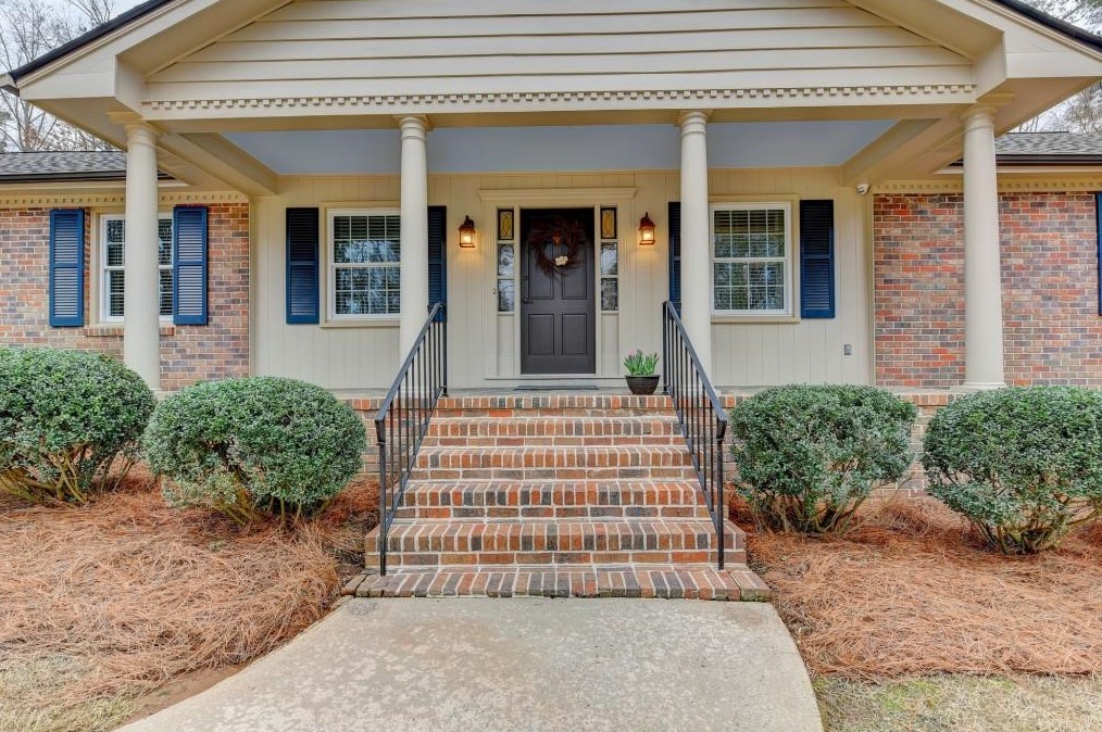 4486 Orleans Dr, Atlanta, GA 30338-6024