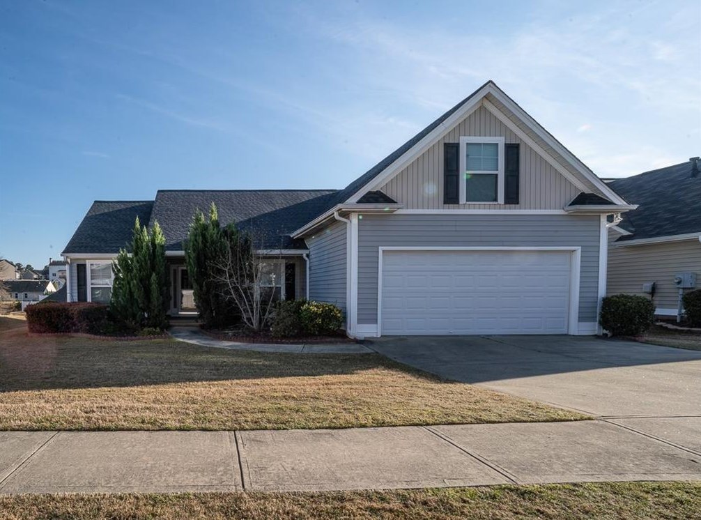 3812 Plymouth Rock Dr, Loganville, GA 30052