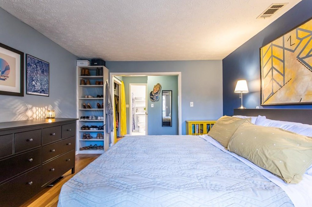 2076 Brian Way, Decatur GA  30033-3830 exterior