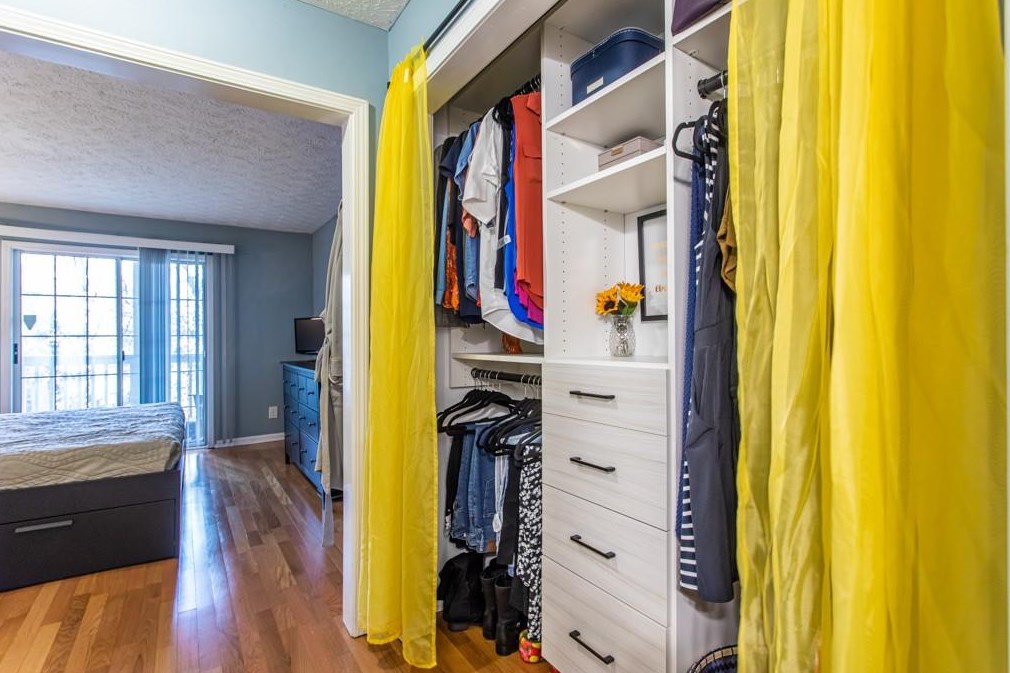 2076 Brian Way, Decatur GA  30033-3830 exterior