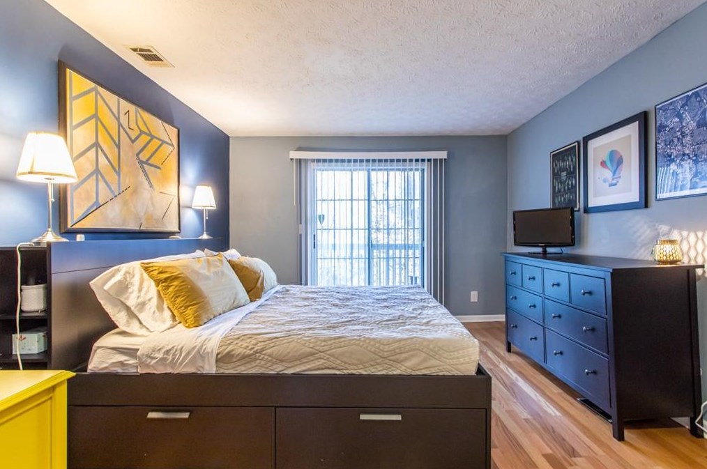 2076 Brian Way, Decatur GA  30033-3830 exterior