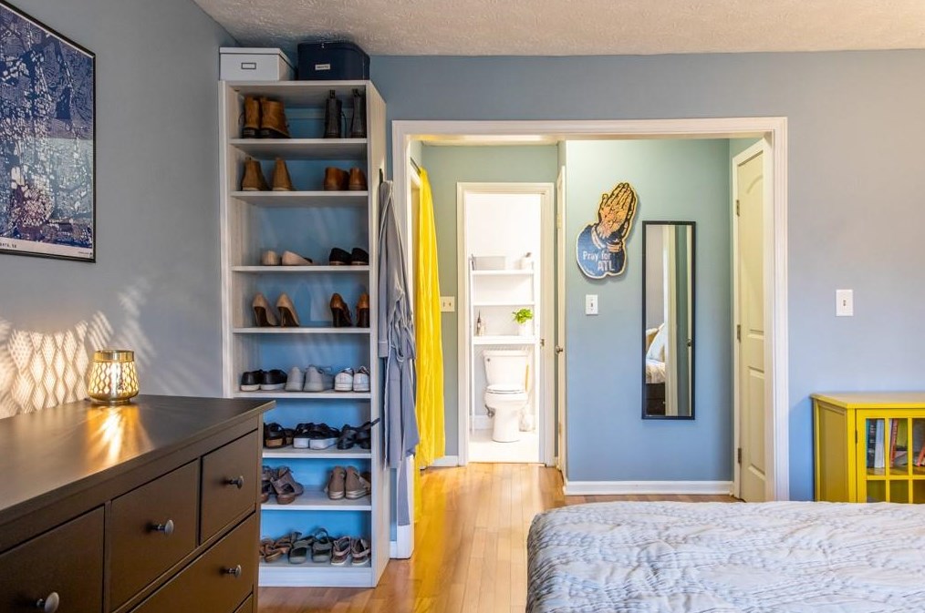 2076 Brian Way, Decatur GA  30033-3830 exterior