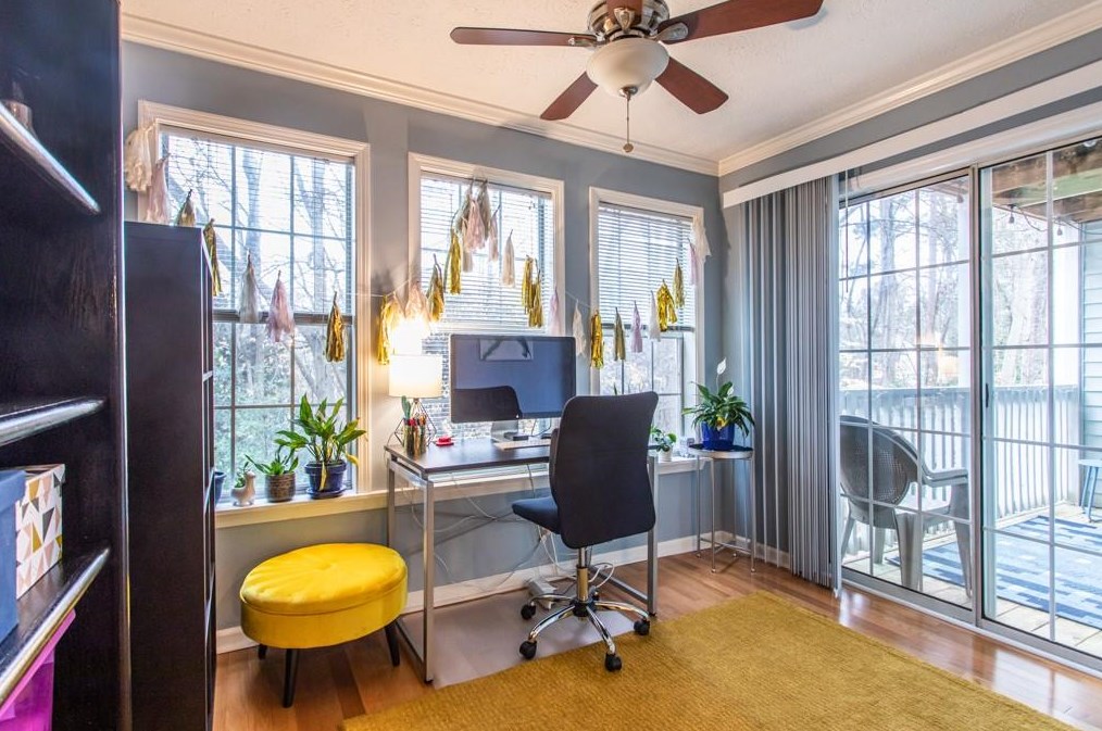 2076 Brian Way, Decatur GA  30033-3830 exterior