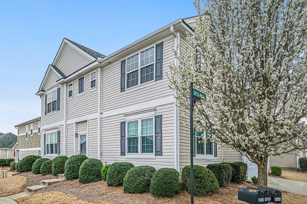 3912 Cutler Donahoe Way, Cumming, GA 30040-1892