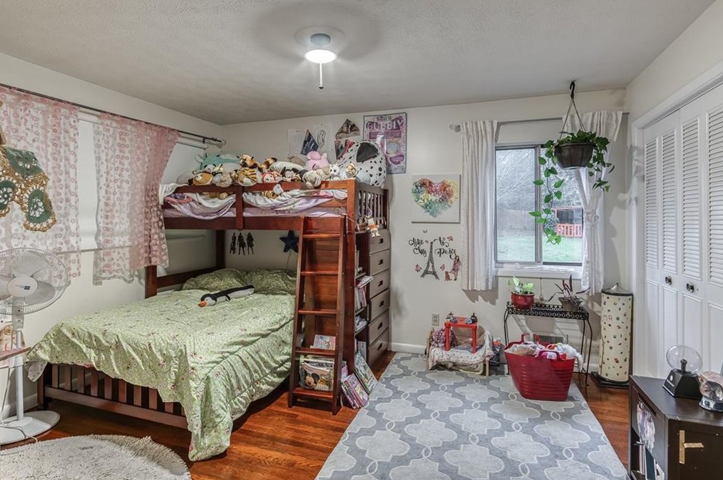 1643 Spruce Valley Dr, Decatur GA  30033-2503 exterior